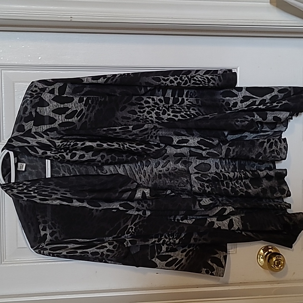 Dressbarn open blouse